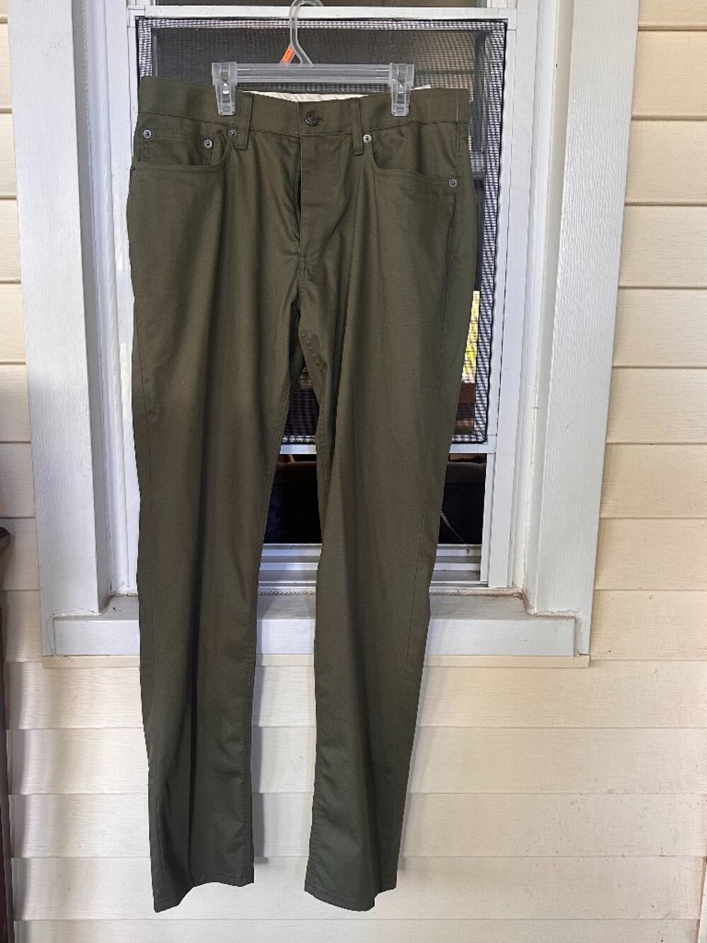 Brooks Brothers Advantage Chino Wrinkle Resistant Khaki